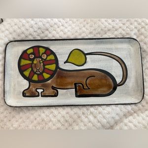 Funky Ceramic Lion Tray Approximately 12.5 x 6 Small Chip on lower Left Side